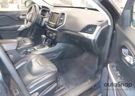 2017 Jeep Cherokee Trailhawk from USA, damaged, VIN 1C4PJMBS9HW609484